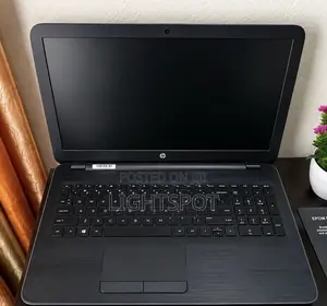 Laptop HP 250 G5 8GB Intel Core i3 HDD+SSD 1T