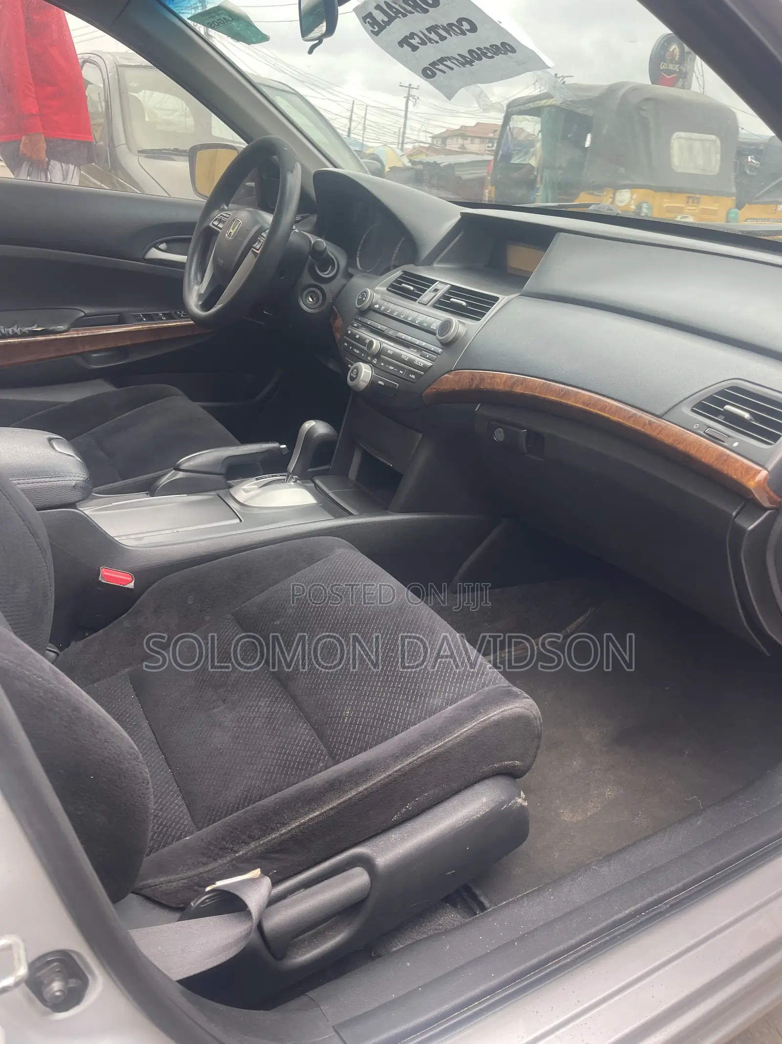 Honda Accord 2012 Silver