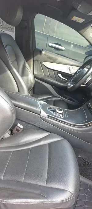 Mercedes-Benz GLC-Class 2019 White