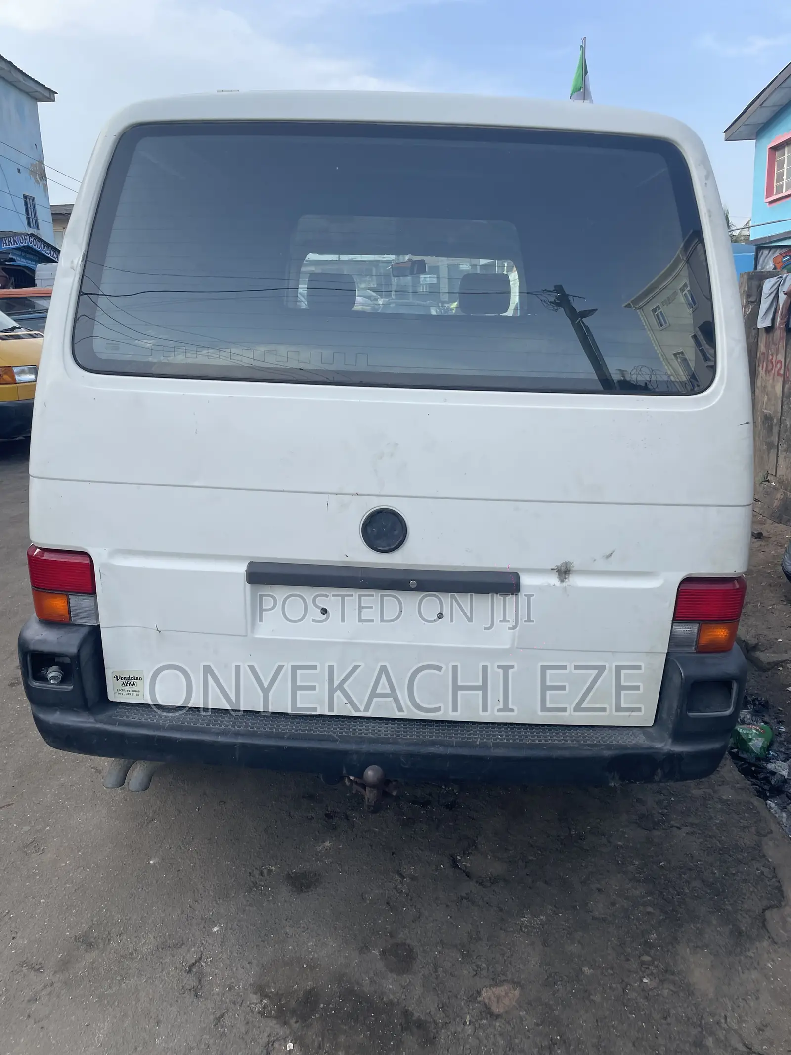 Volkswagen Transporter 2004 White