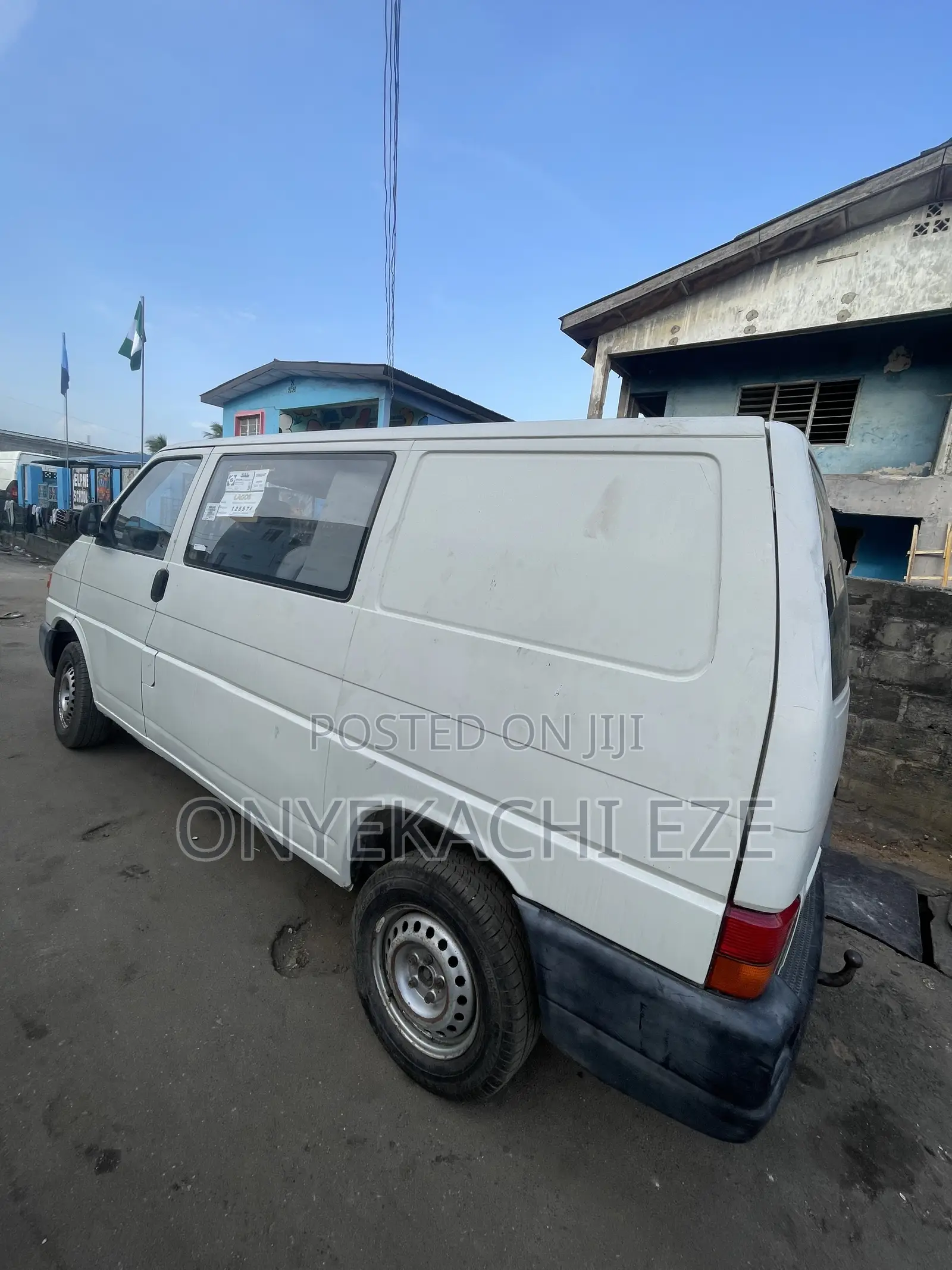 Volkswagen Transporter 2004 White