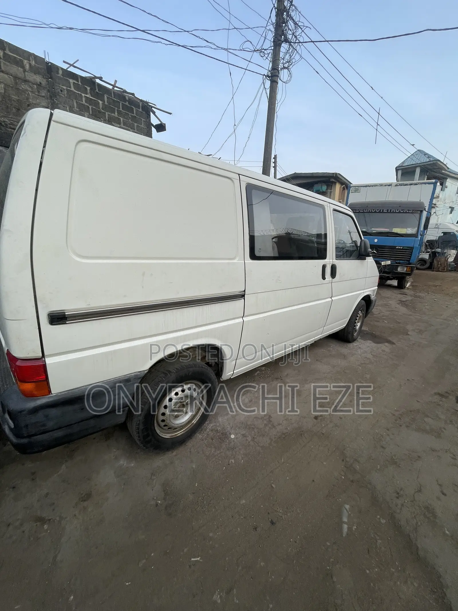 Volkswagen Transporter 2004 White
