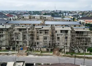 4bdrm Penthouse in Kolapo Ishola Gra, Akobo for sale