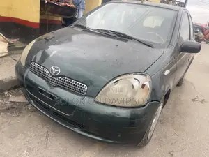 Toyota Yaris 2003 Green