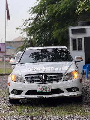 Mercedes-Benz C300 2010 White