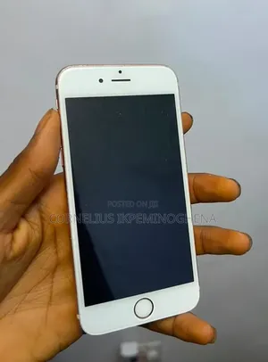 Apple iPhone 6s 32 GB Gold