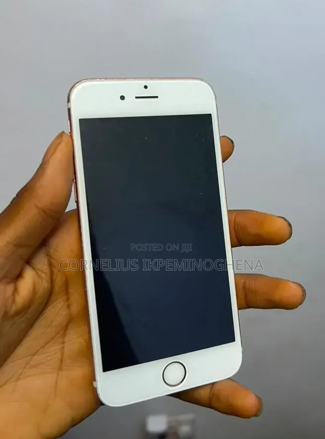 Apple iPhone 6s 32 GB Gold