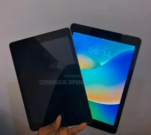 Apple iPad 5 (2022) 32 GB Silver