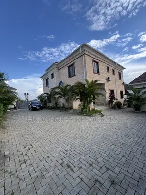4bdrm Duplex in Naf Valley, Asokoro for sale