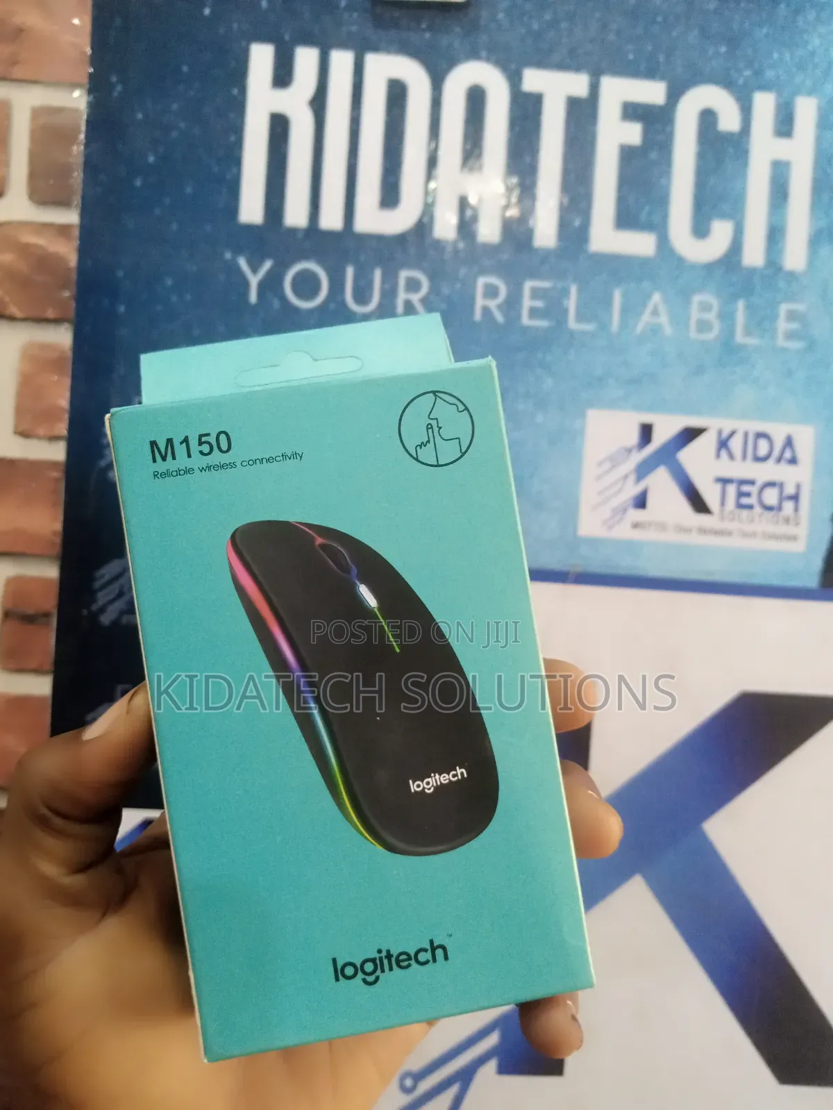 M150 Logitech Wireless Mouse