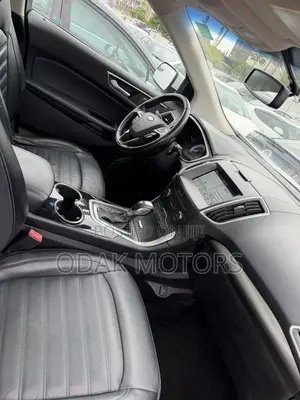 Ford Edge Titanium 4dr AWD 2017 White