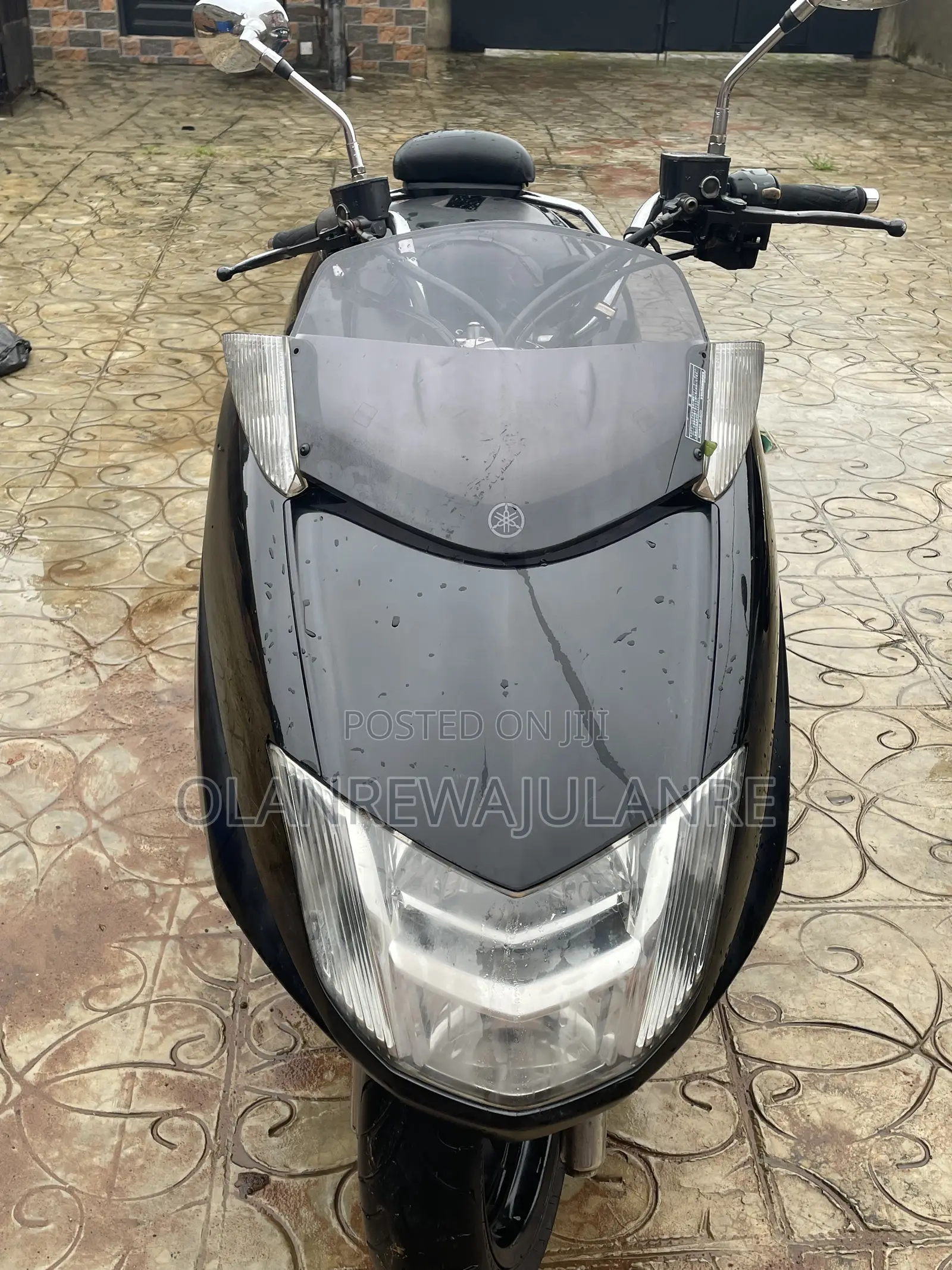 Yamaha 2018 Black