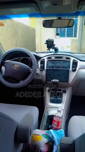 Toyota Highlander 2005 Silver