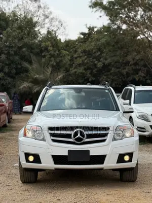 Mercedes-Benz GLK-Class 350 4MATIC 2011 White