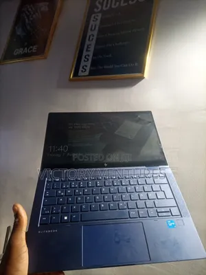 Laptop HP Elite Dragonfly G2 8GB Intel Core i5 SSD 256GB