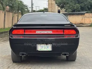 Dodge Challenger 2014 Black