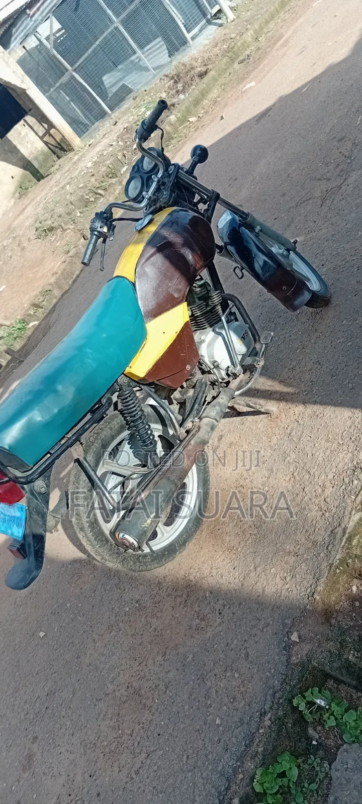 TVS HLX 125 2009 Blue