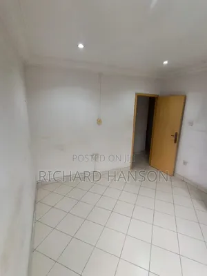 1bdrm Shared Apartment in Female 📌👇(Ikoyi), Abraham Adesanya Estate