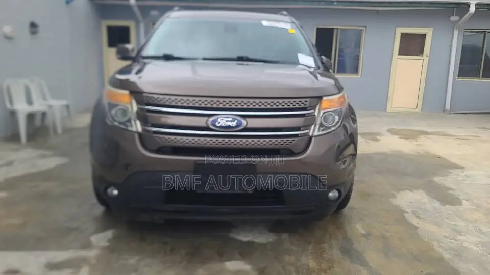 Ford Explorer 2015 Brown