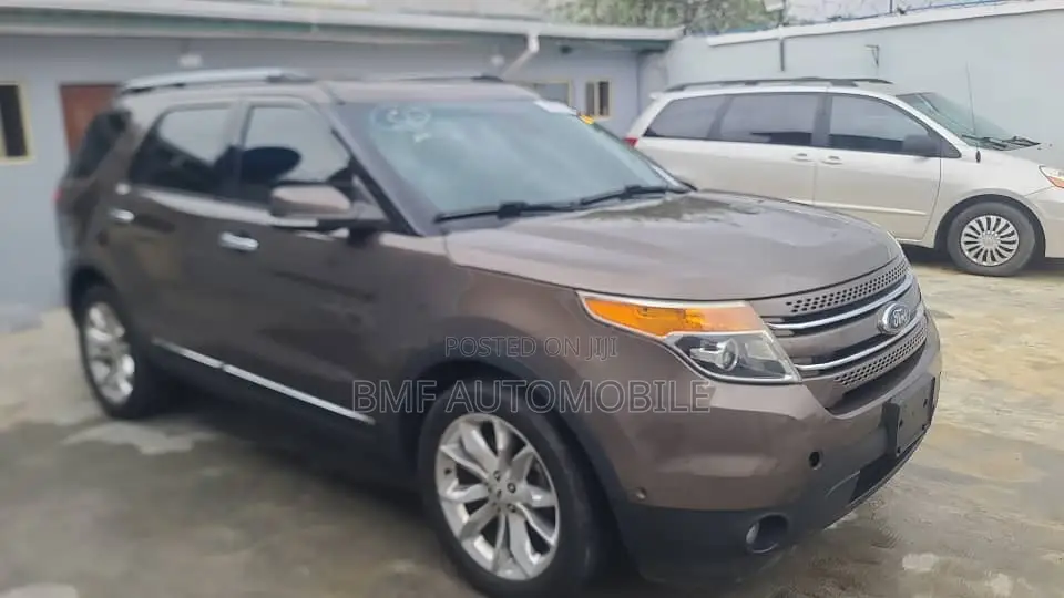 Ford Explorer 2015 Brown