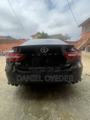 Toyota Camry XSE (2.5L 4cyl 8A) 2019 Black