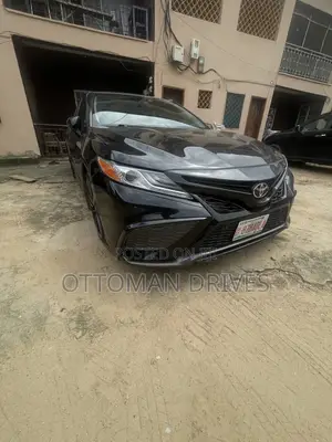 Toyota Camry XSE (2.5L 4cyl 8A) 2019 Black