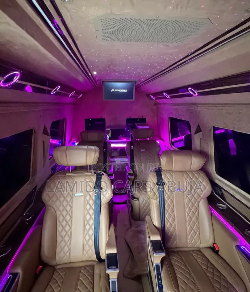 New Mercedes-Benz Sprinter 2022 Black