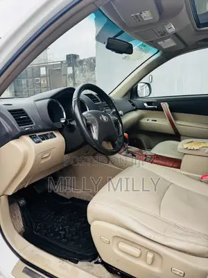 Toyota Highlander 2010 White