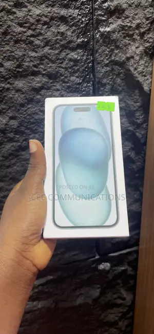 New Apple iPhone 15 128 GB Blue
