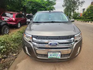 Ford Edge 2012