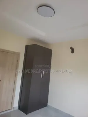 4bdrm Duplex in Opic Gra Estate for sale