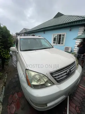Lexus GX 470 2004 Gold