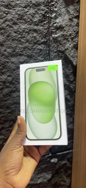 New Apple iPhone 15 128 GB Green