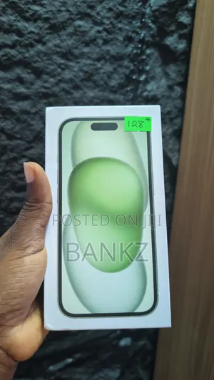 New Apple iPhone 15 128 GB Green