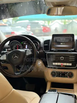 Mercedes-Benz GLE-Class GLE 350 2018 Blue