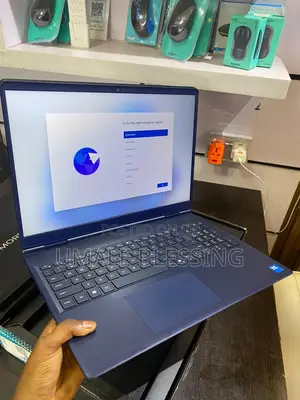 Laptop Alienware 16 Aurora 24GB Intel Core 7 SSD 512GB