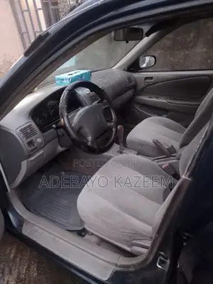 Toyota Corolla 1999 Green