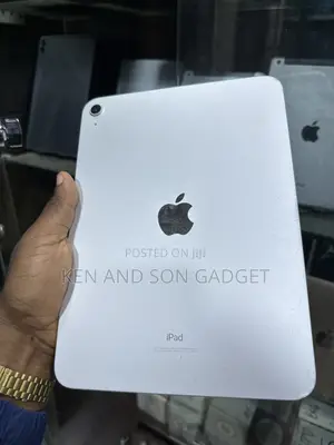 Apple iPad Wi-Fi 128 GB White