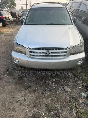 Toyota Highlander 2004 Silver