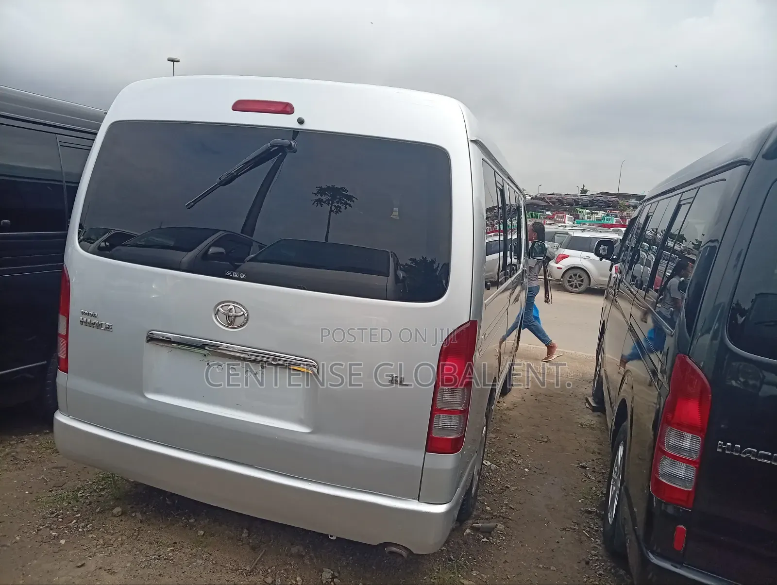 Toyota HiAce 2012 Grey