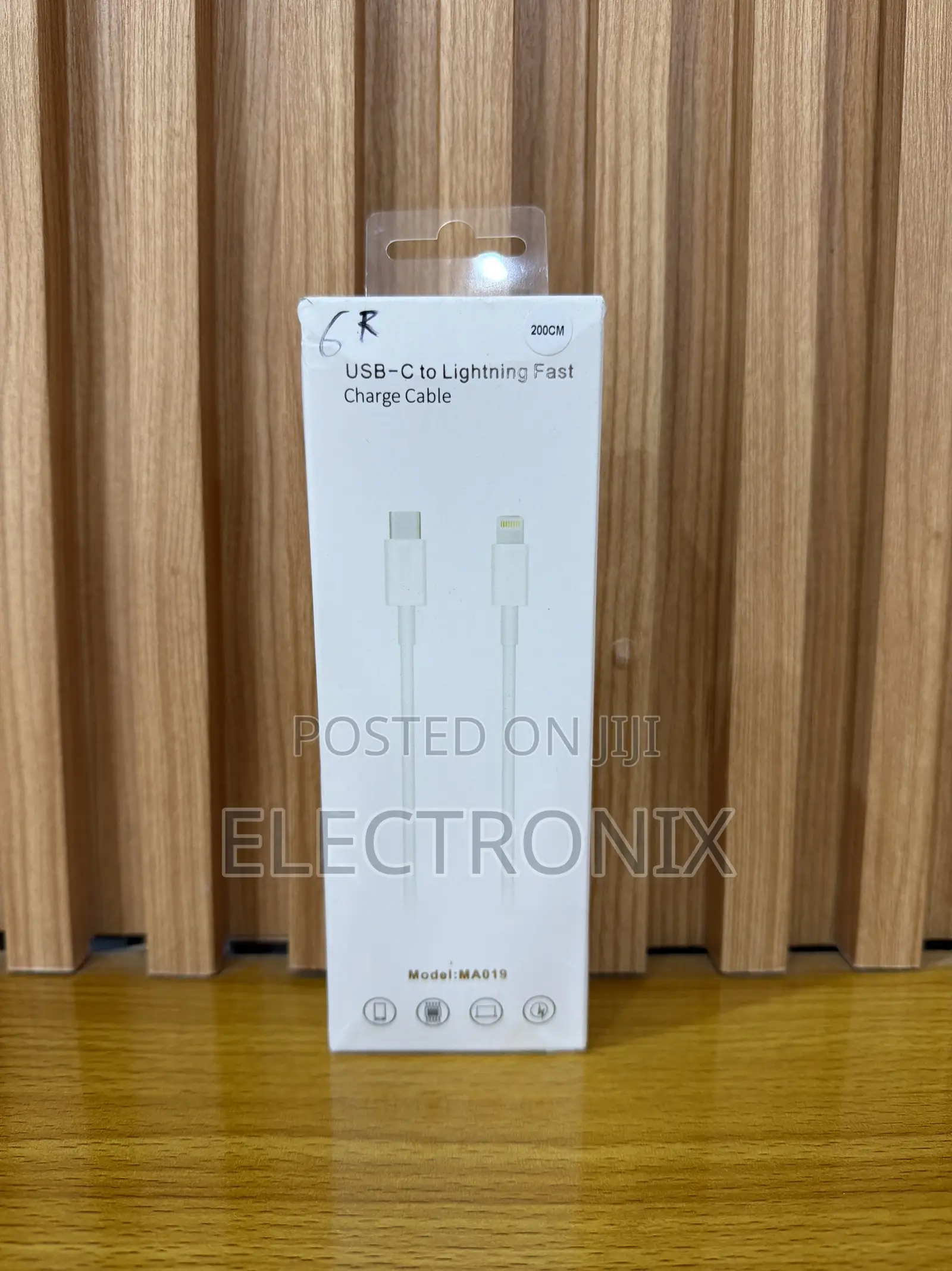 USB-C to Lightning