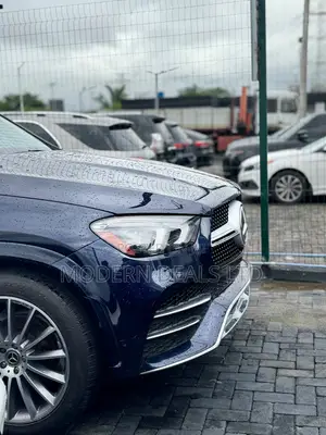 Mercedes-Benz GLE-Class GLE 350 2022 Blue