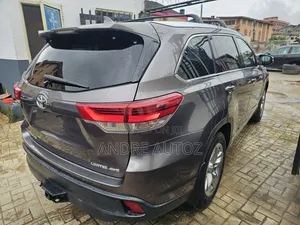 Toyota Highlander 2016 Gray