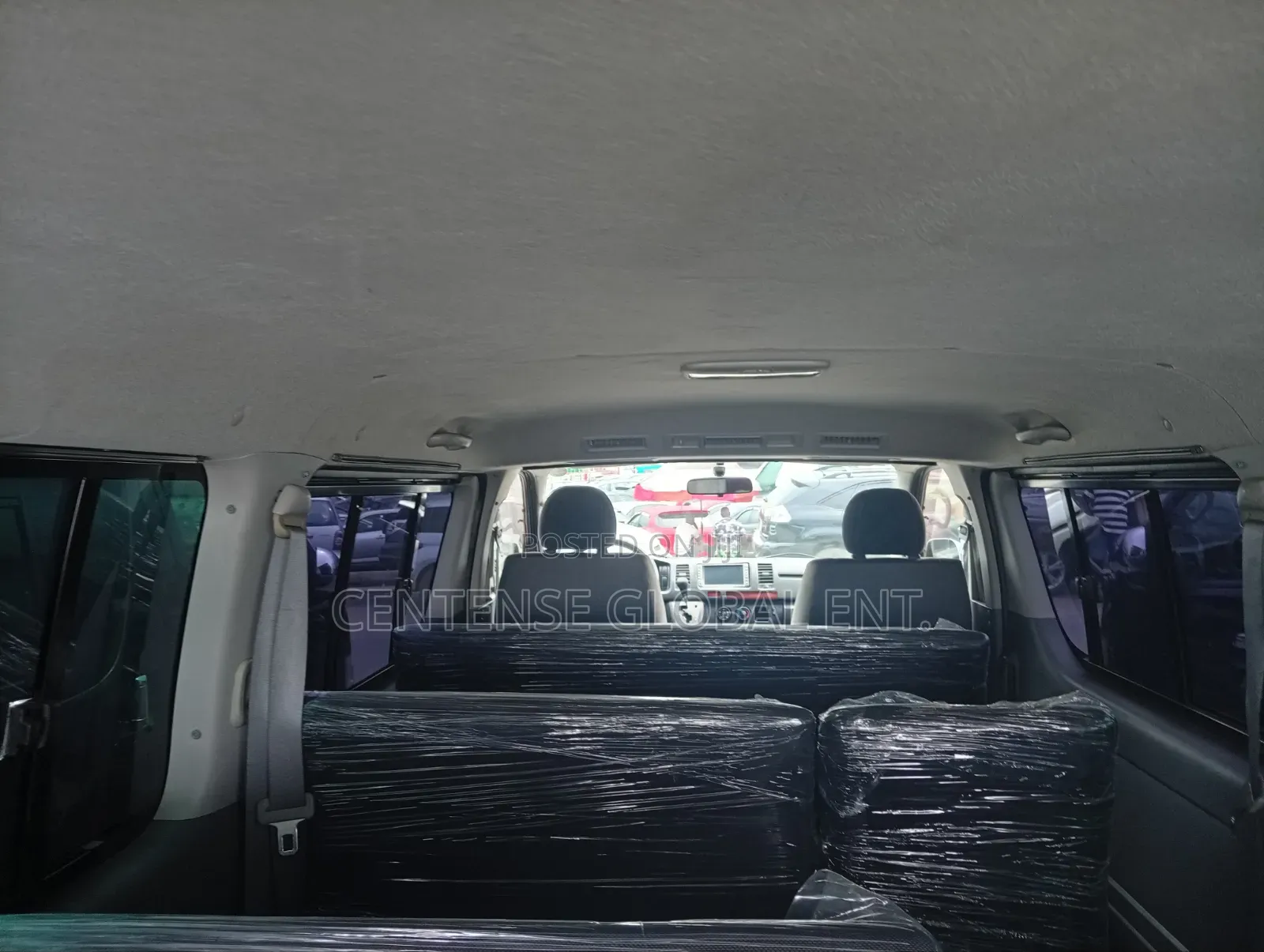 Toyota HiAce 2012 Grey