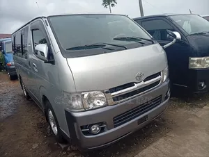 Toyota HiAce 2012 Grey