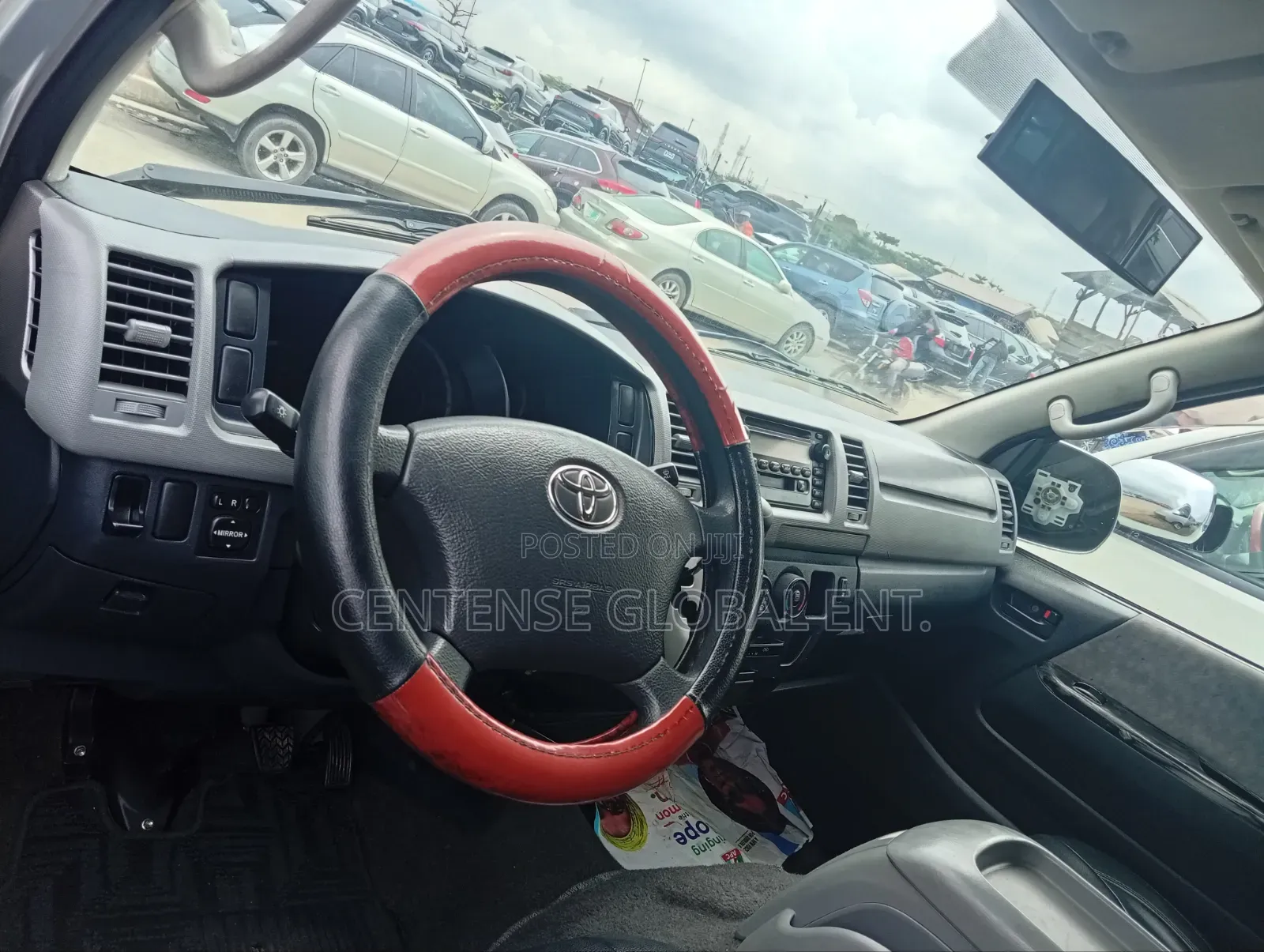 Toyota HiAce 2012 Grey