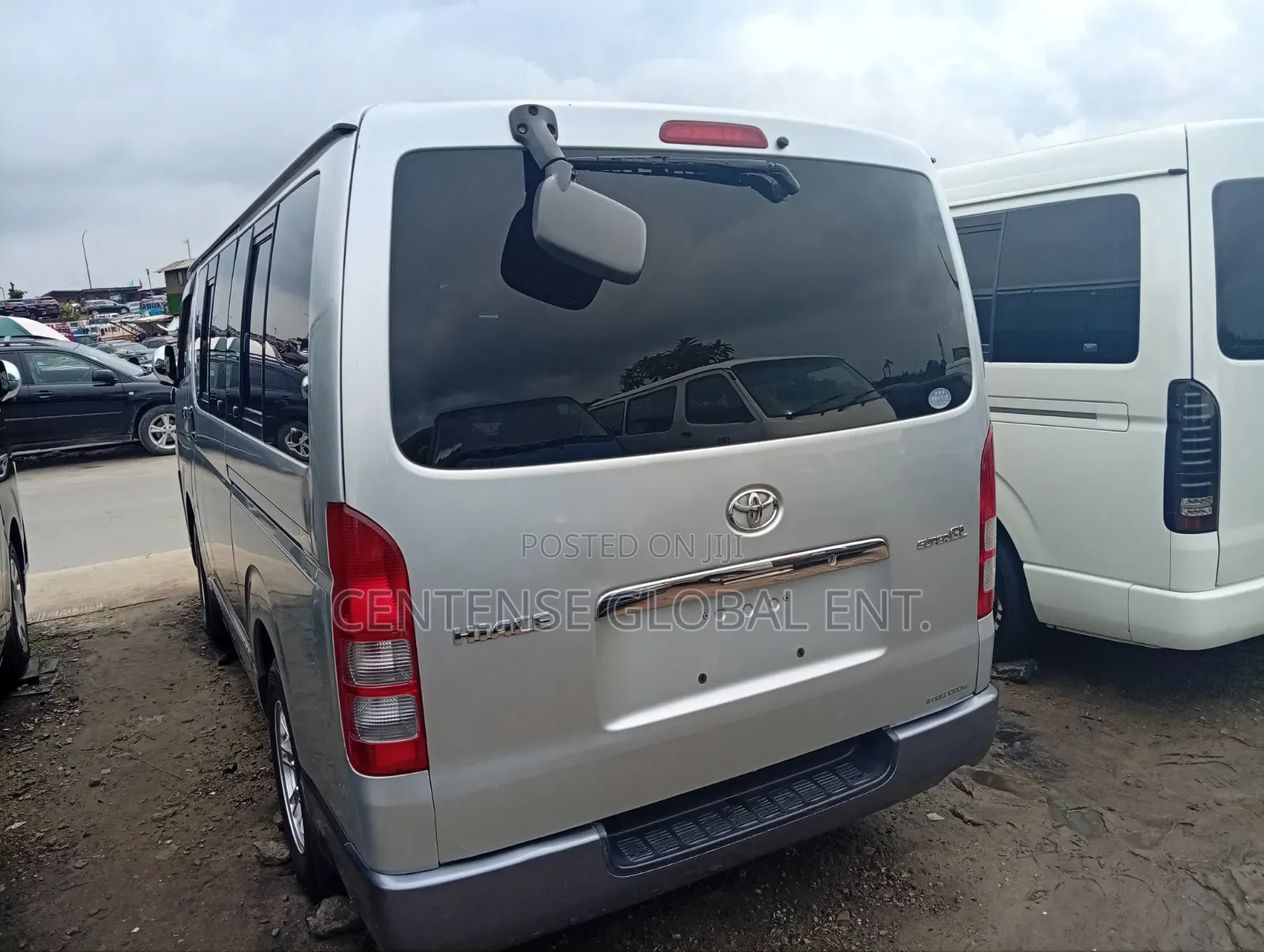 Toyota HiAce 2012 Grey