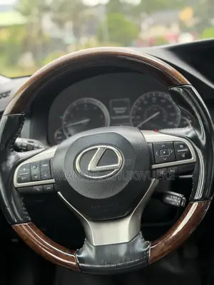 Lexus ES 2017 Gray
