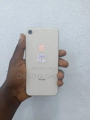 Apple iPhone SE 128 GB White