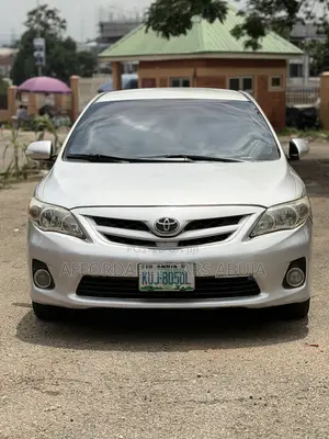 Toyota Corolla 2013 Silver